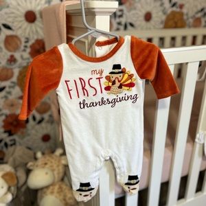 My First Thanksgiving Footies 🦃